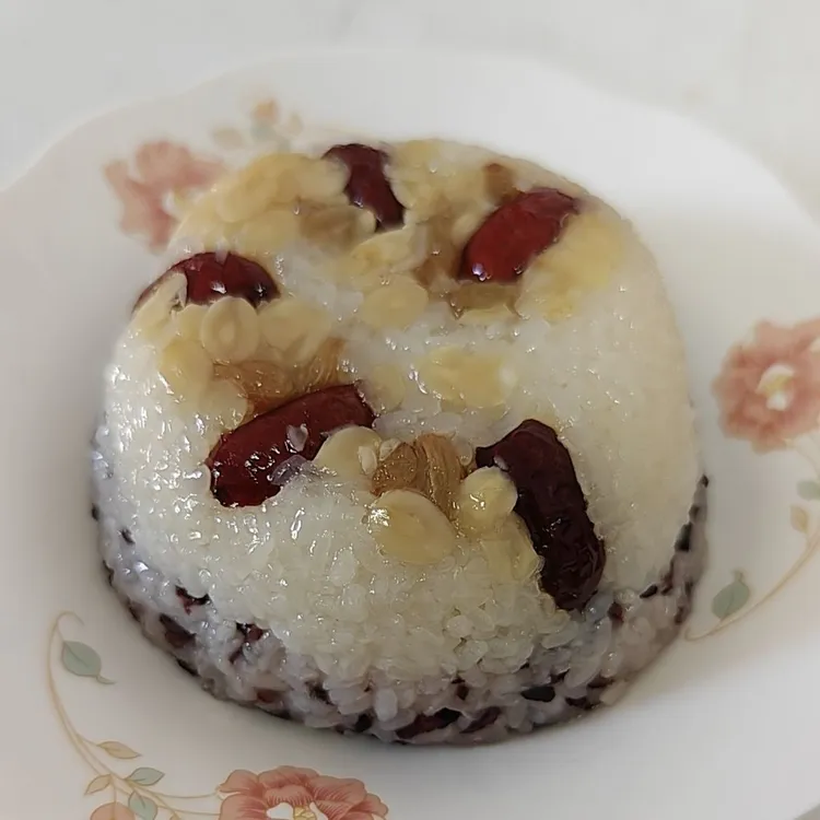 八宝饭血糯白糯米豆沙甜糯米饭加热即食年夜饭方便速食南汇特产