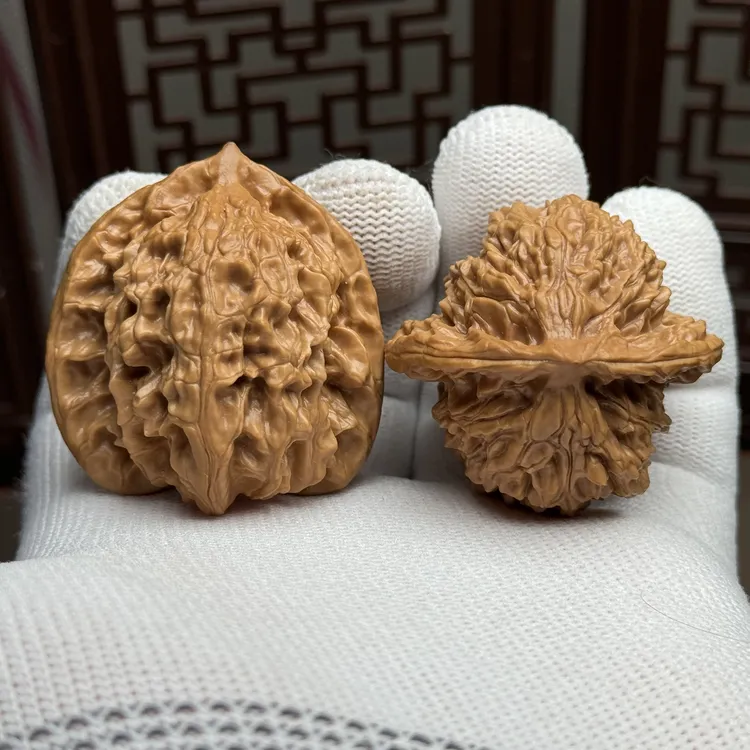 精选盘龙虎头，边41肚40高43，原桩无药果，骨质好油性足上色快，全品