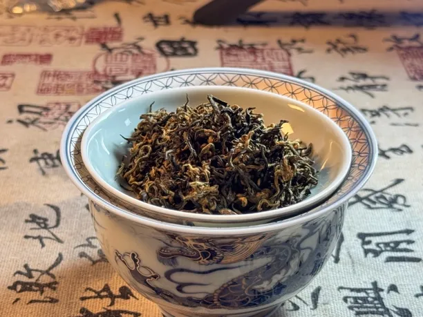峨眉山高山手工红茶！自家茶园茶厂制作！