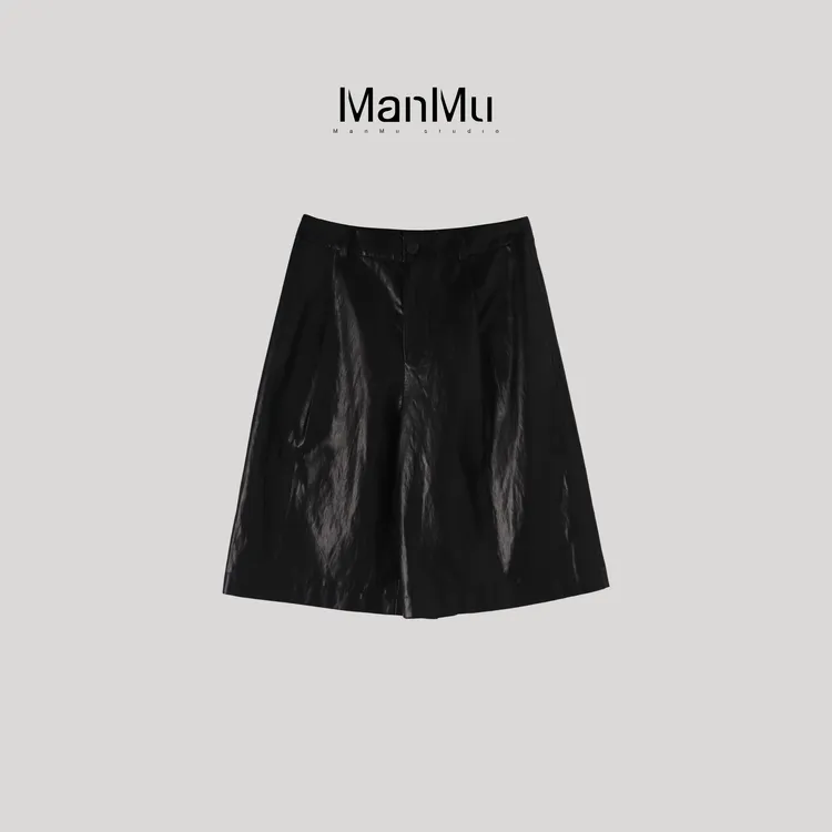 满目ManMu 【张琪专属】高级定制秋季时尚百搭黑色短裤350497