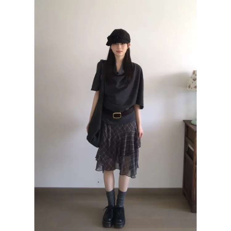 MARIE.COCO法式荡领五分袖t恤上衣女不规则格纹半身裙韩系两件套