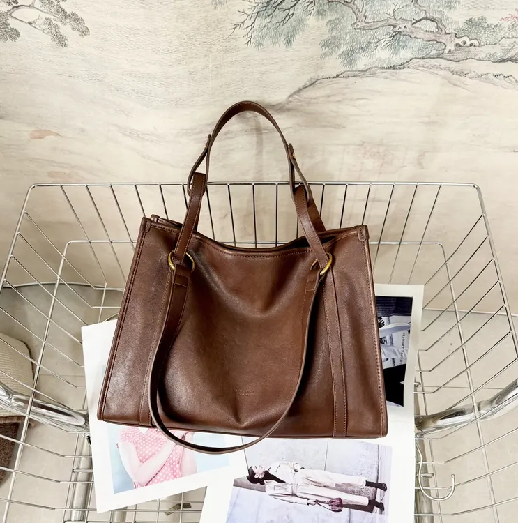 休闲通勤大容量托特包女高级感百搭单肩包通勤上班包包