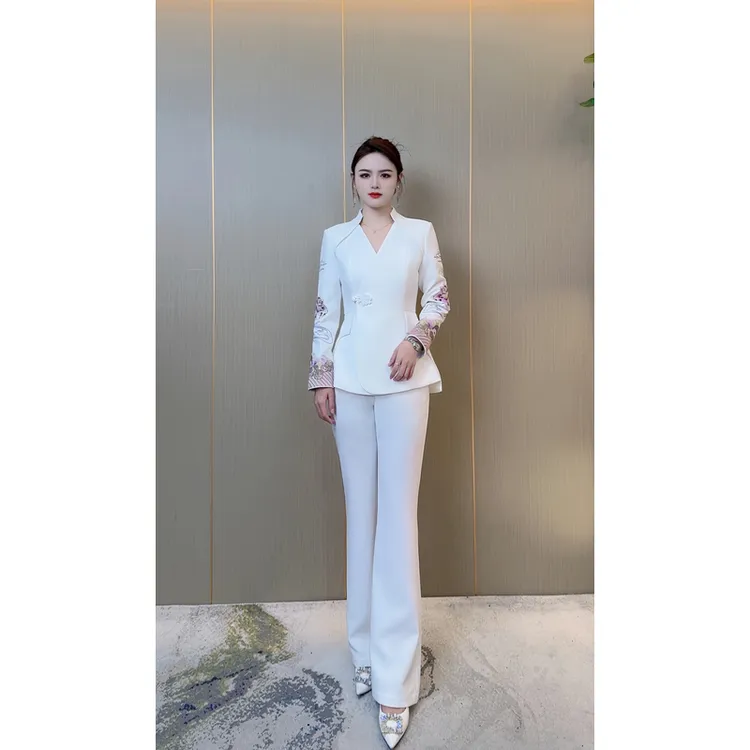 25328-2025秋季新款中式紫罗兰牡丹刺绣战袍领套装女