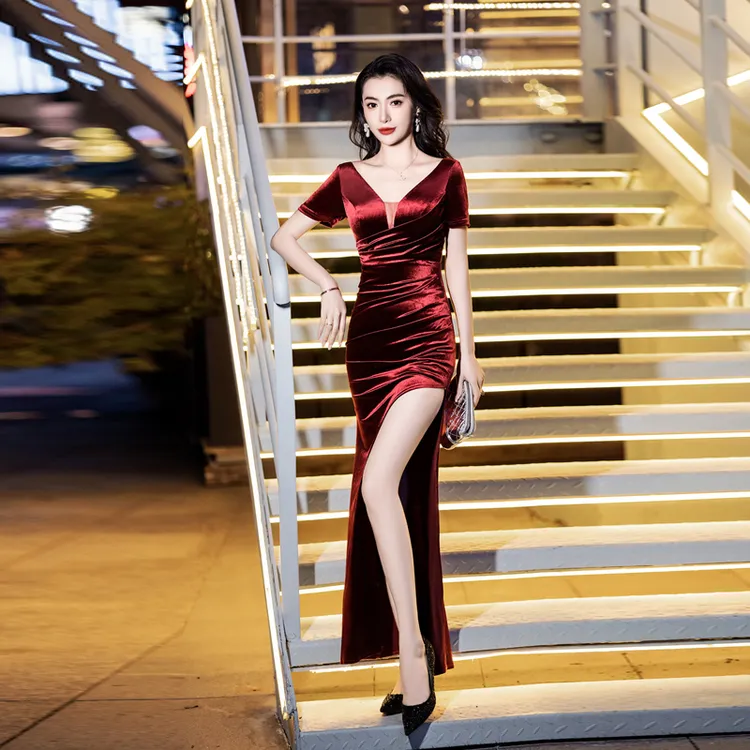 晚礼服女红色性感高级感宴会轻奢气质名媛开叉敬酒服主持人鱼尾裙