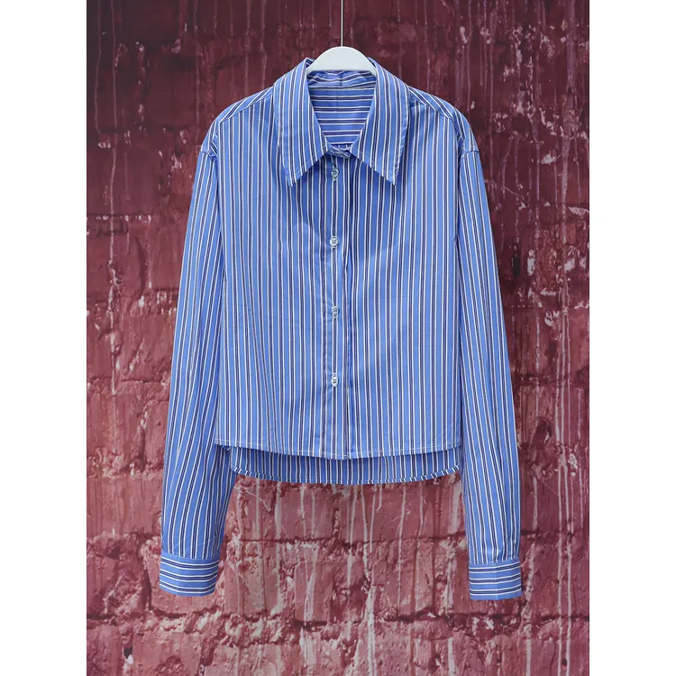 【韩哥女装】2025简约感穿搭蓝白条纹拼皮休闲短款衬衫2746A