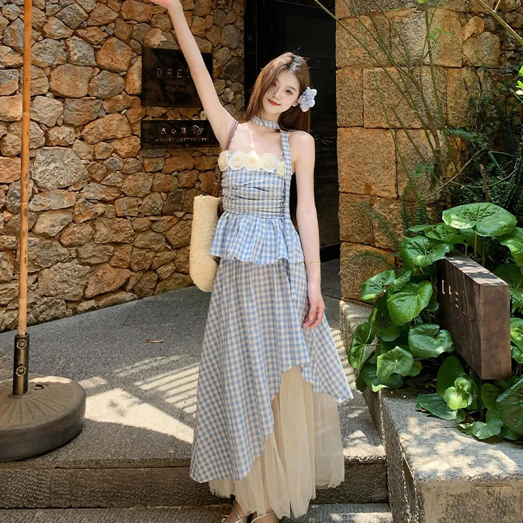 法式蓝白荷叶边立体花朵抹胸褶皱半裙高级感时髦套装女显瘦小清新