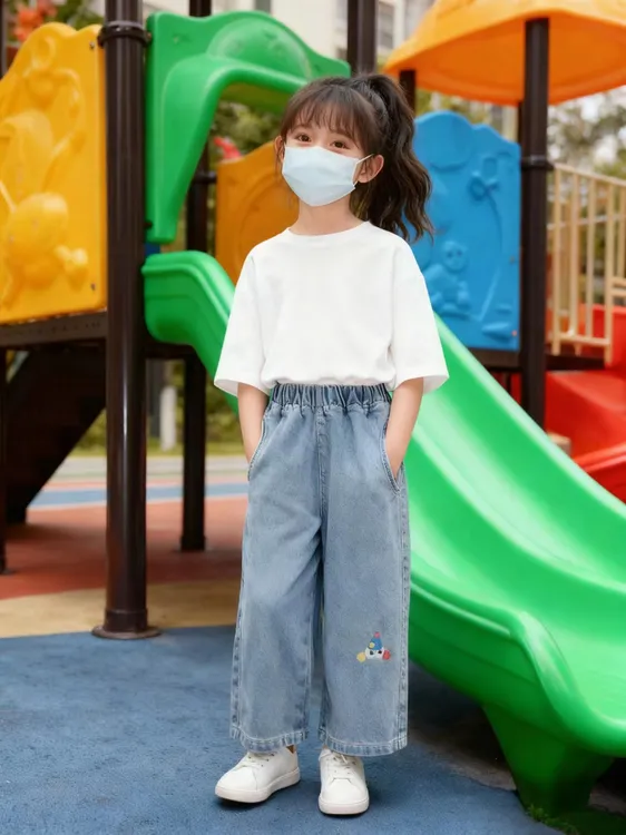 女童卡通印花牛仔裤春秋萌趣可爱亲肤柔软纯色宽松阔腿裤子潮