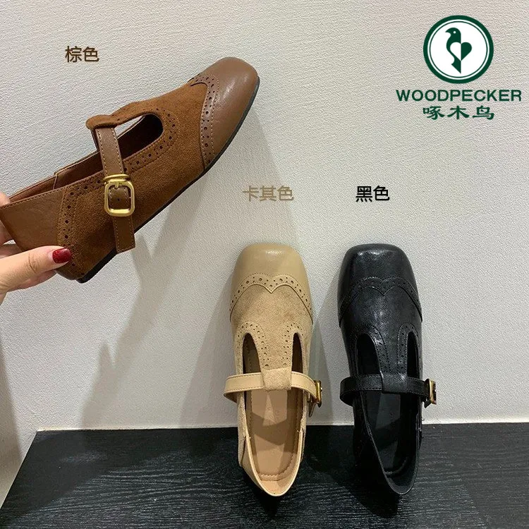 啄木鸟复古雕花方头浅口内增高女鞋子法式软底玛丽珍鞋秋季单鞋女