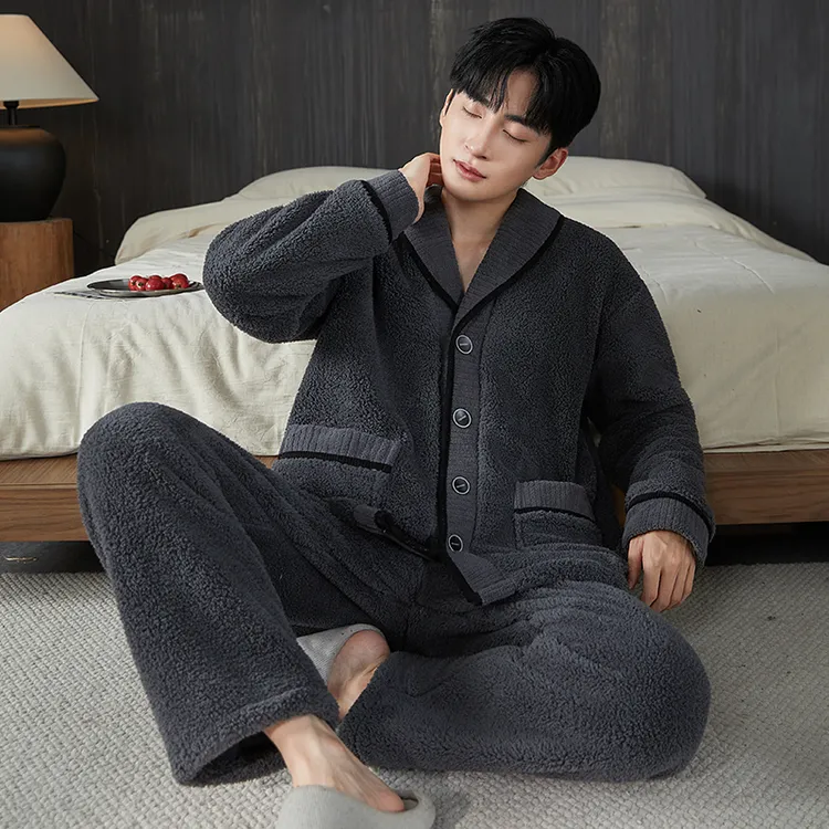 睡衣男士冬季珊瑚绒加厚加绒保暖秋冬款法兰绒中年家居服大码套装