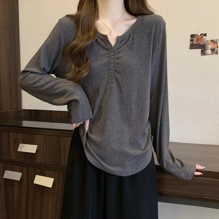 大码女装秋冬新款2025打底衫内搭胖mm显瘦长袖遮肚欧货V领T恤上衣