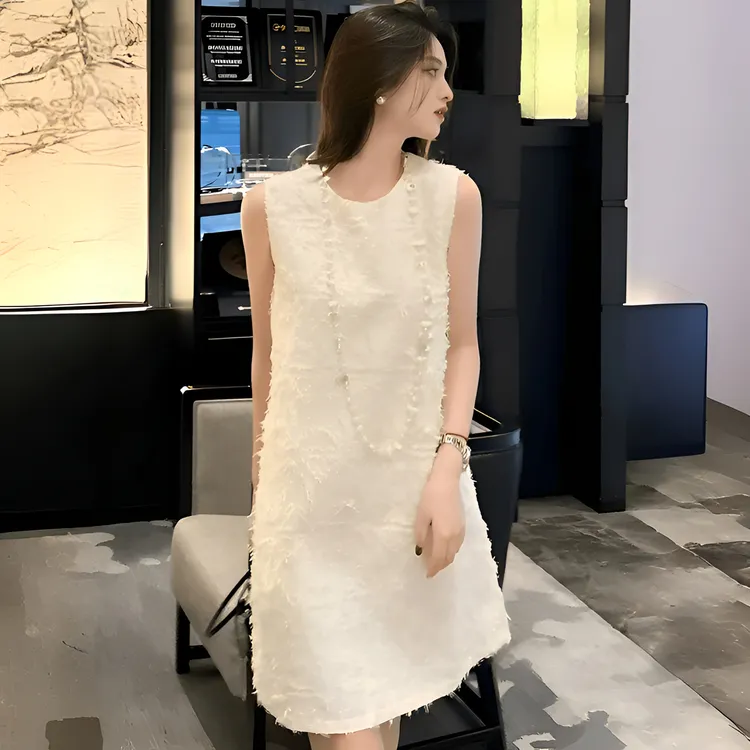 小香风无袖背心白色连衣裙新款女夏季宽松显瘦休闲气质短裙子