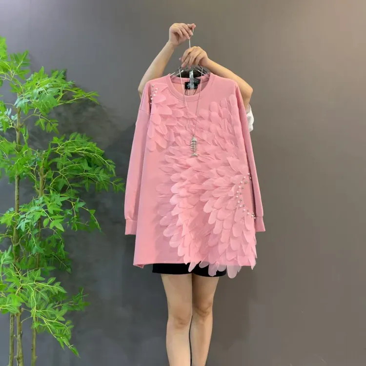 25409秋季新款韩版重工立体花朵长袖中长款宽松大码T恤大衫