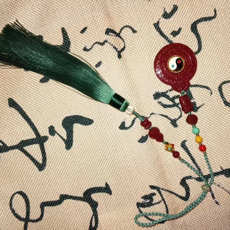 含辰砂工艺品高含量紫金砂八卦车挂