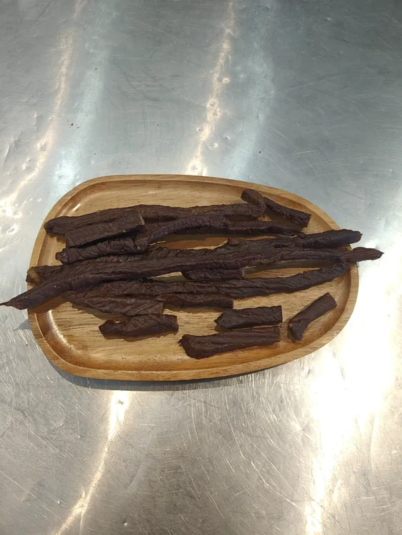 内蒙古手撕风干牛肉干有嚼劲特产零食 鲜牛后腿肉烤制牛肉干
