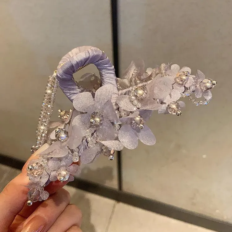 超仙气花朵闪钻气质流苏抓夹2024新款女高端显发量夏季鲨鱼夹发饰
