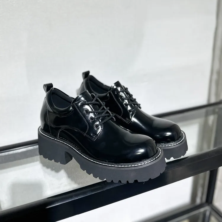 内增高厚底素面休闲皮鞋男士9厘米隐形增高商务正装系带单鞋百搭