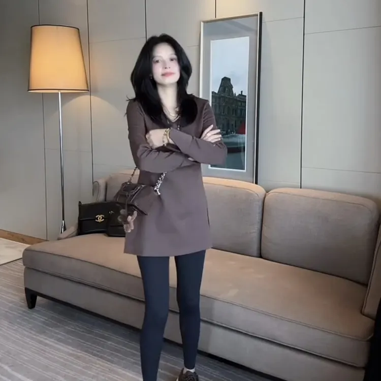 圆领侧开叉长袖t恤女秋冬新款简约百搭修身显瘦内搭打底衫上衣潮