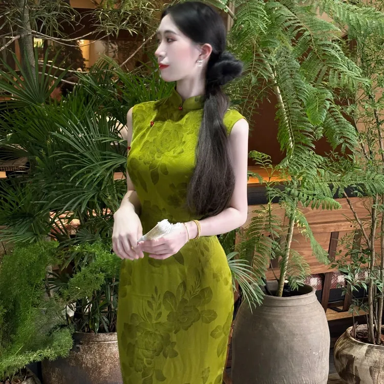 LHMknk1画报夫人原创自制国风高级烫金改良新中式夏季旗袍 俏色绿