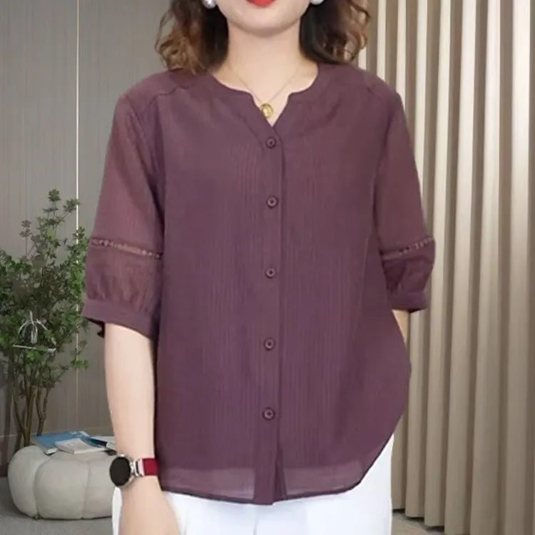 高档时尚半开领条纹小衫上衣中老年夏装新款宽松遮肉妈妈装衬衣女