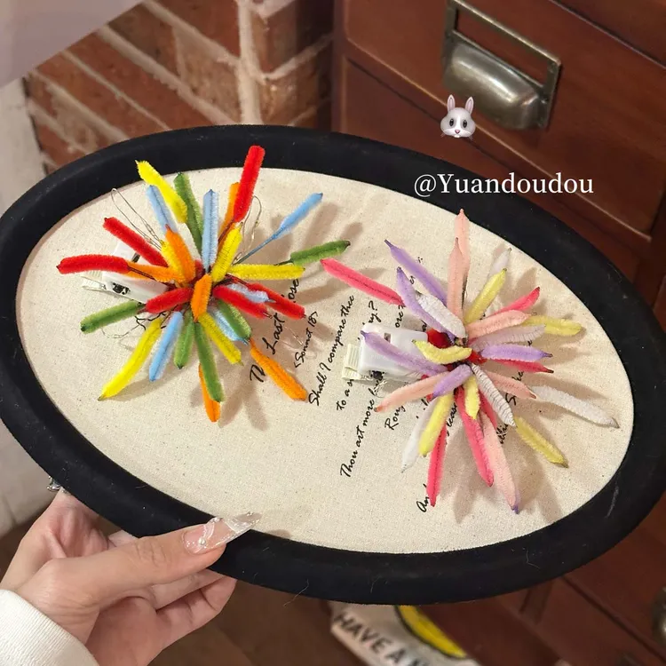 彩色缤纷扭扭棒发夹边夹侧边女高级感新年头饰氛围感碎发刘海夹子