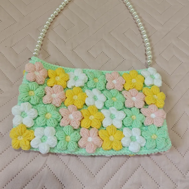 520礼物包包新款纯手工毛线钩针钩织的小方包成品包邮