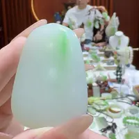 和田玉未镶嵌挂件白底翠面包牌