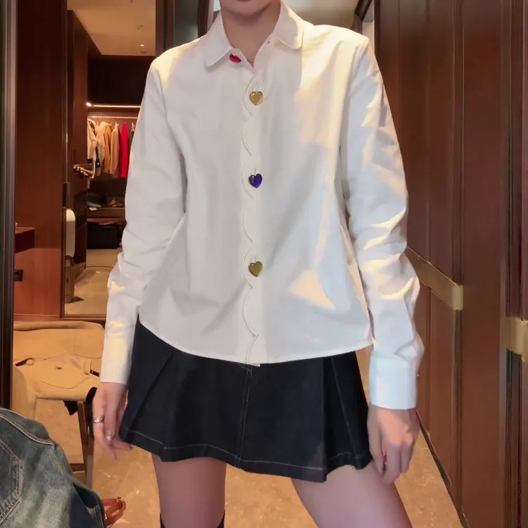 美式复古单排扣长袖衬衫2025秋冬新款设计感小众休闲显瘦翻领上衣
