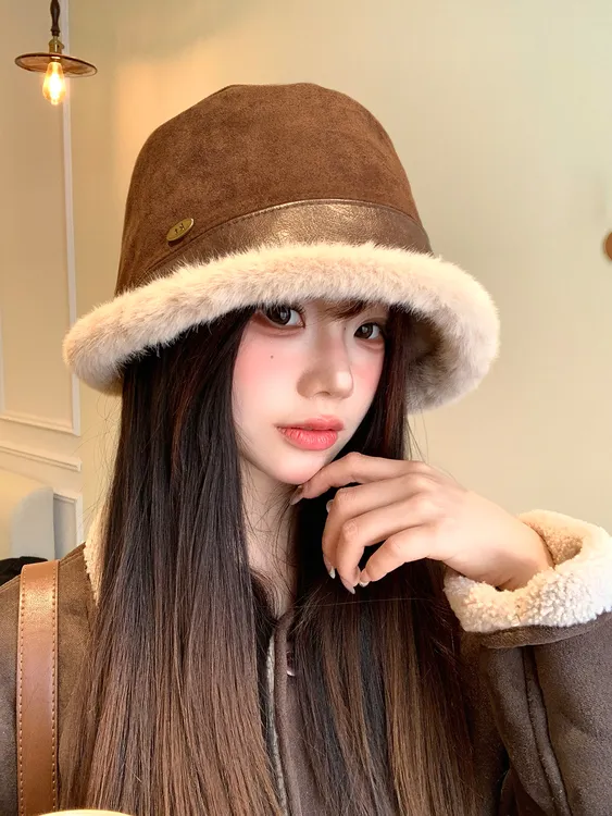 东北防寒麂皮绒渔夫帽女秋冬季双面可戴毛绒帽子加厚保暖护耳盆帽