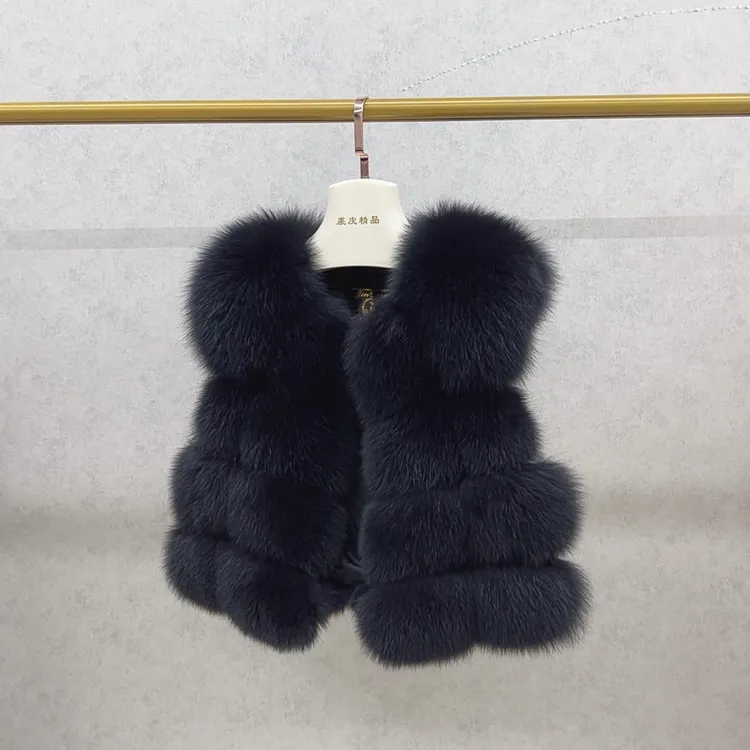 新款女士窄版小飞袖狐狸毛短款马甲百搭时尚保暖