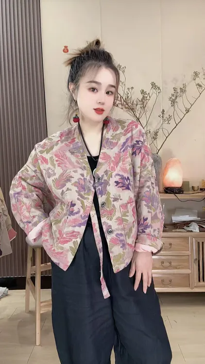 秋季女薄款宽松型印花长袖短外套镂空常规款厚款