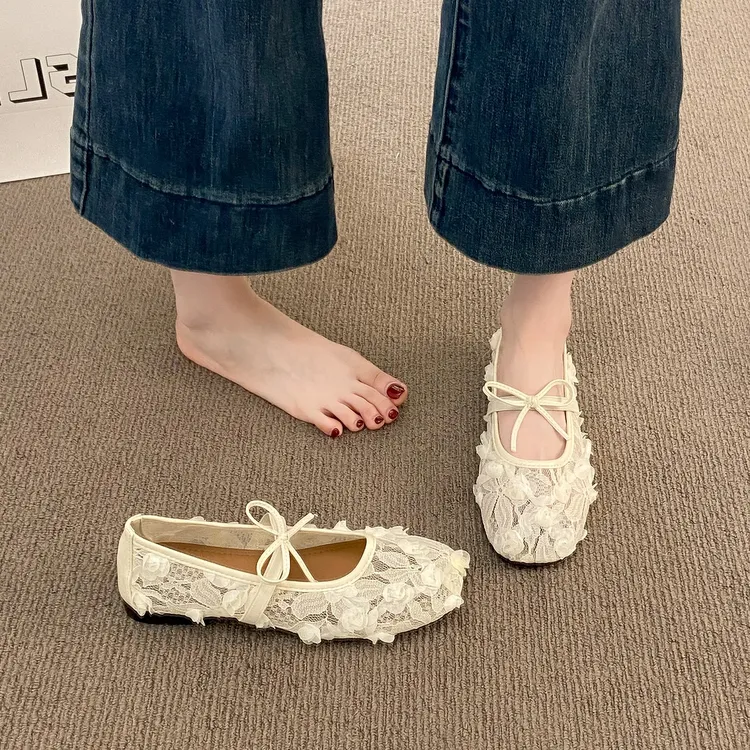 法式蕾丝网纱单鞋女夏季新款仙女风温柔配裙子平软底透气玛丽珍鞋