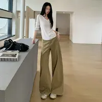 卡其色阔腿弯刀裤女2025年秋季新款高腰宽松显瘦垂感拖地直筒裤子