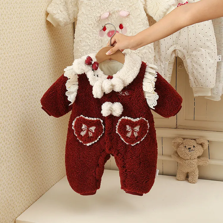 婴幼儿连体衣过年衣服冬季女宝宝加绒加厚满月中式百天周岁外出服