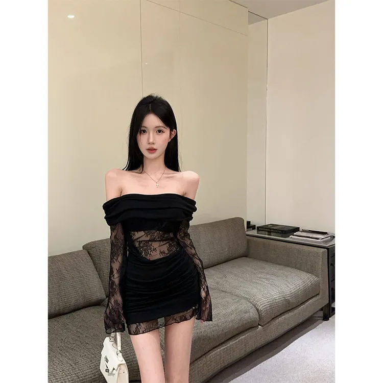 2025秋季新款纯欲又性感蕾丝拼接显瘦一字肩长袖连衣裙女包臂短裙