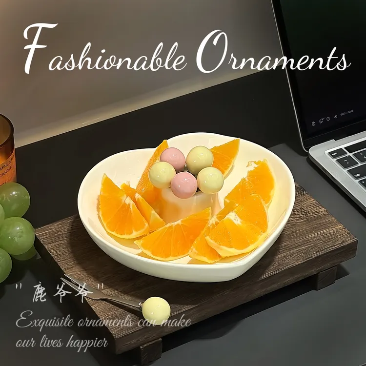 创意陶瓷水果盘创意家用简约小果盘手工喜庆家用桌面摆件装饰品