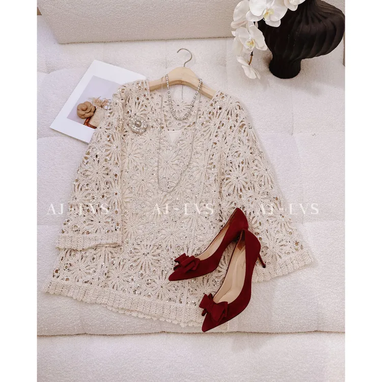 AJ - EVS【璀璨女神· 亮片纱镂空钩花两件套九分袖中长款镂空上衣】