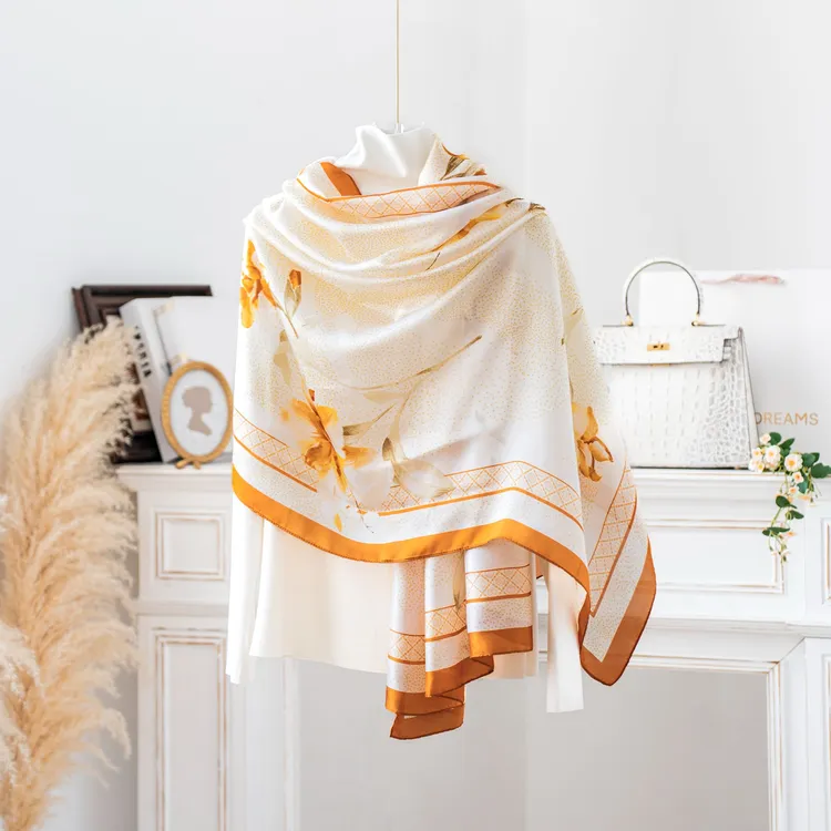 达芬奇密码2026春夏新丝缎180*90cm爆款馥郁百合女士百搭纱巾