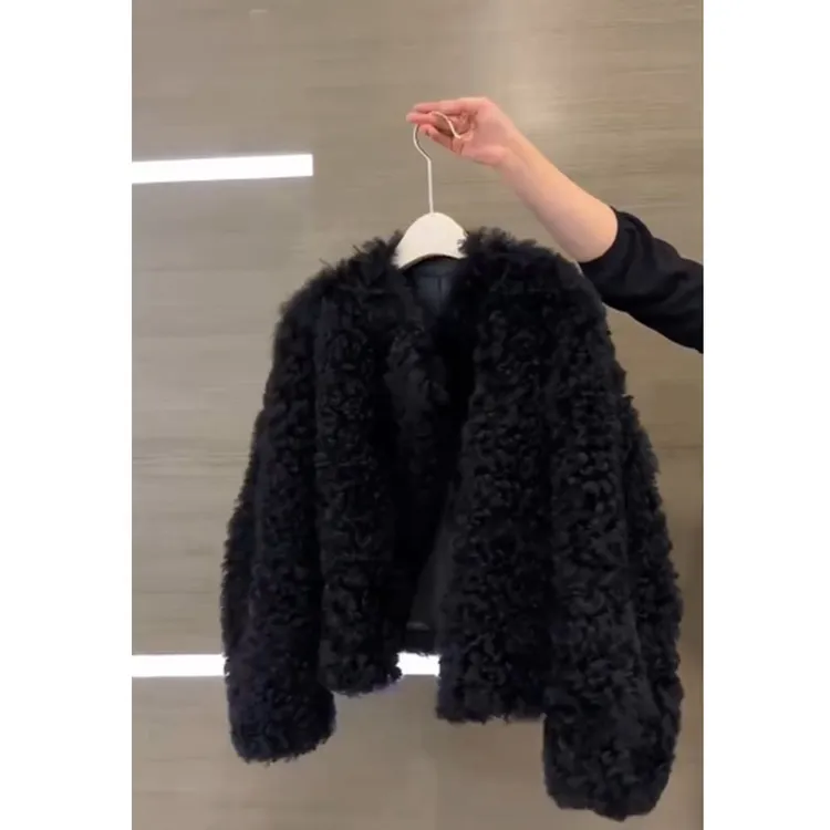 冬季新款简约时尚小个子穿搭宽松毛绒外套百搭显瘦休闲长袖上衣女