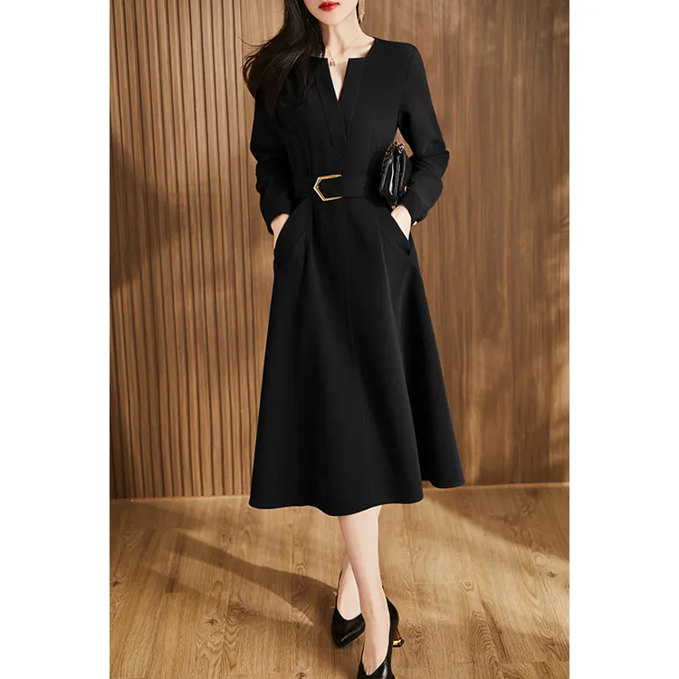 丝绵气质迷津黑 设计感v领显瘦长袖连衣裙优雅通勤时尚中长款25秋
