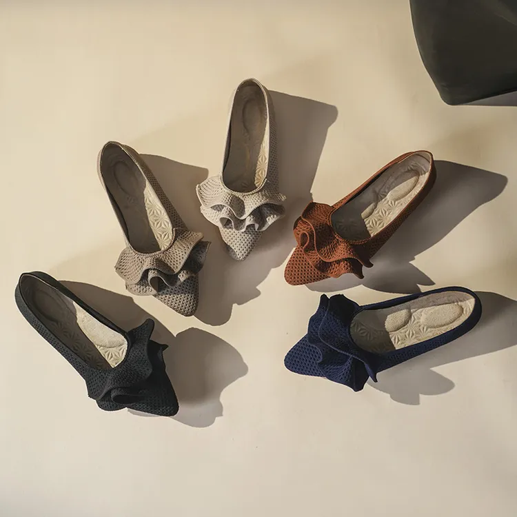 【裸穿鞋】蛋卷荷叶边尖头平底单鞋新款法式气质软底舒适飞织女鞋