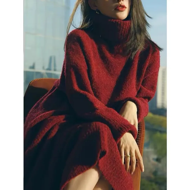 2024冬季新款女装气质慵懒配大衣中长款毛衣裙红色高领针织连衣裙
