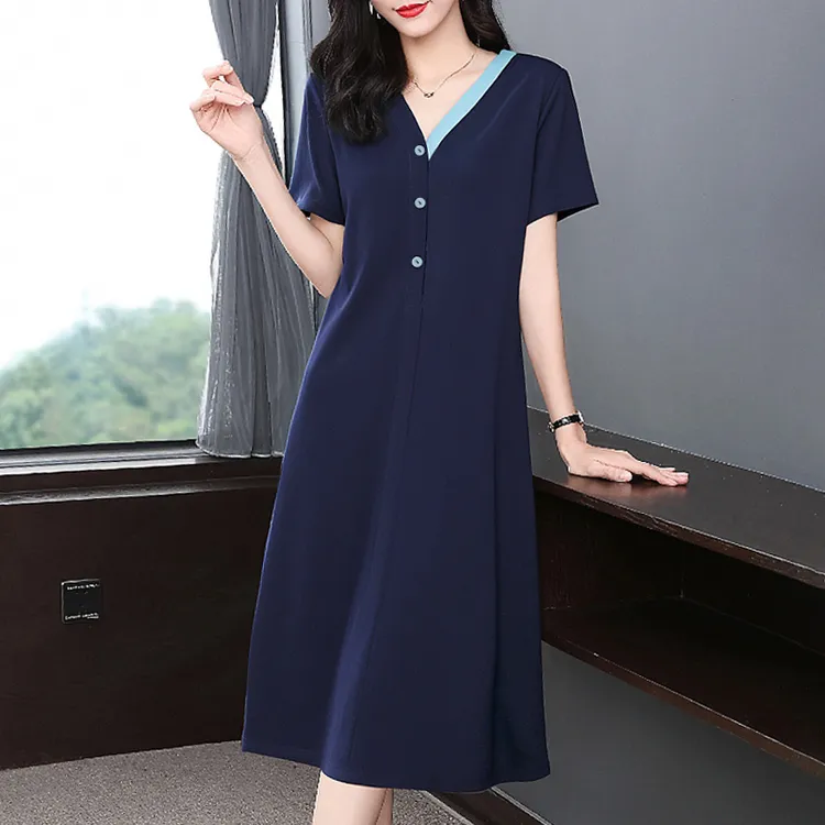 时尚连衣裙女夏2025年新款宽松显瘦胖mm大码女装V领撞色气质裙子