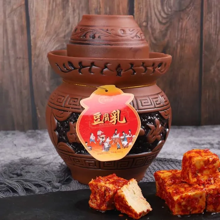 陶瓷坛装湖南传统特产老手工无油豆腐乳农家香辣麻辣霉豆腐