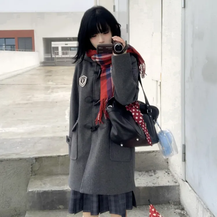 零度句号原创jk牛角扣大衣校供感秋冬学院风灰色连帽外套女加厚款