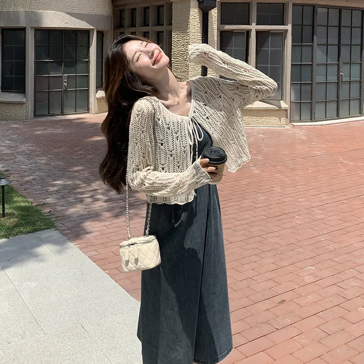 牛仔吊带连衣裙套装女秋季2025超火小个子大方得体穿搭开衫两件套