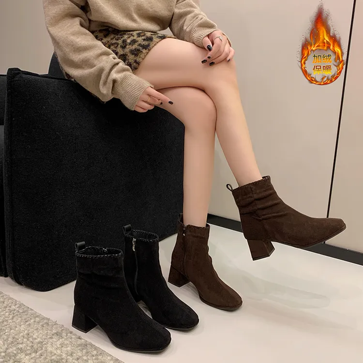 洋气绒面切尔西短靴女加绒2025冬季新款气质粗跟中跟方头瘦瘦靴子
