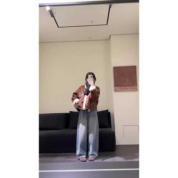 2025初冬新款法式复古设计感洋气翻毛皮外套女韩版时尚裤子套装女