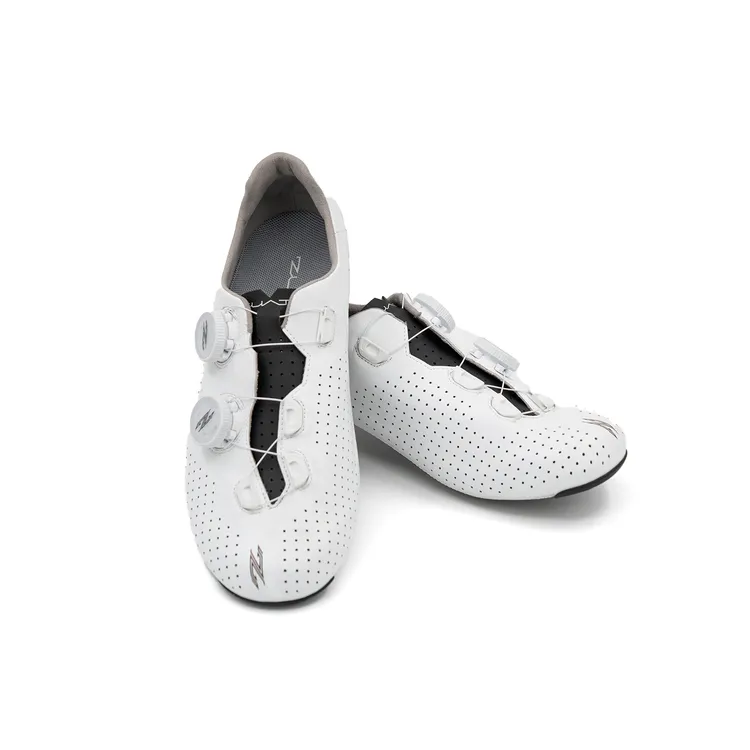 ZUATUZ001PRO祖阿图专业锁鞋骑行鞋碳纤维鞋底自行车鞋