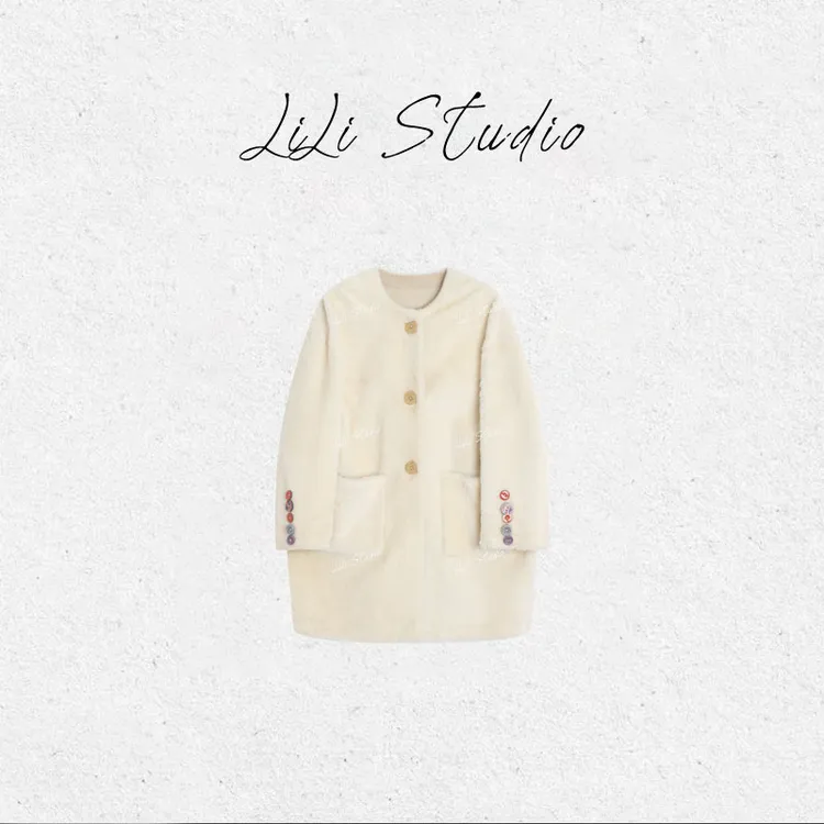 PCNY丨不理理「绒白彩扣」西班牙黛西羊皮毛一体中长款皮草外套