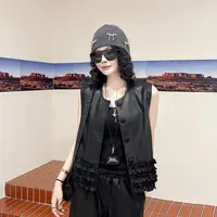 木耳边PU皮马甲女2025春秋新款时尚宽松百搭叠穿马夹无袖外套